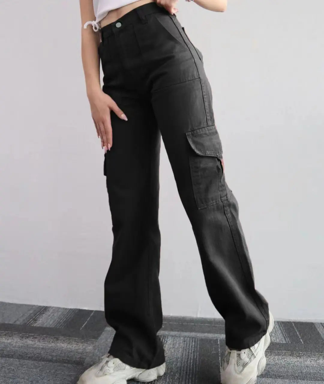 Talia Wide-Leg Cargo Pants