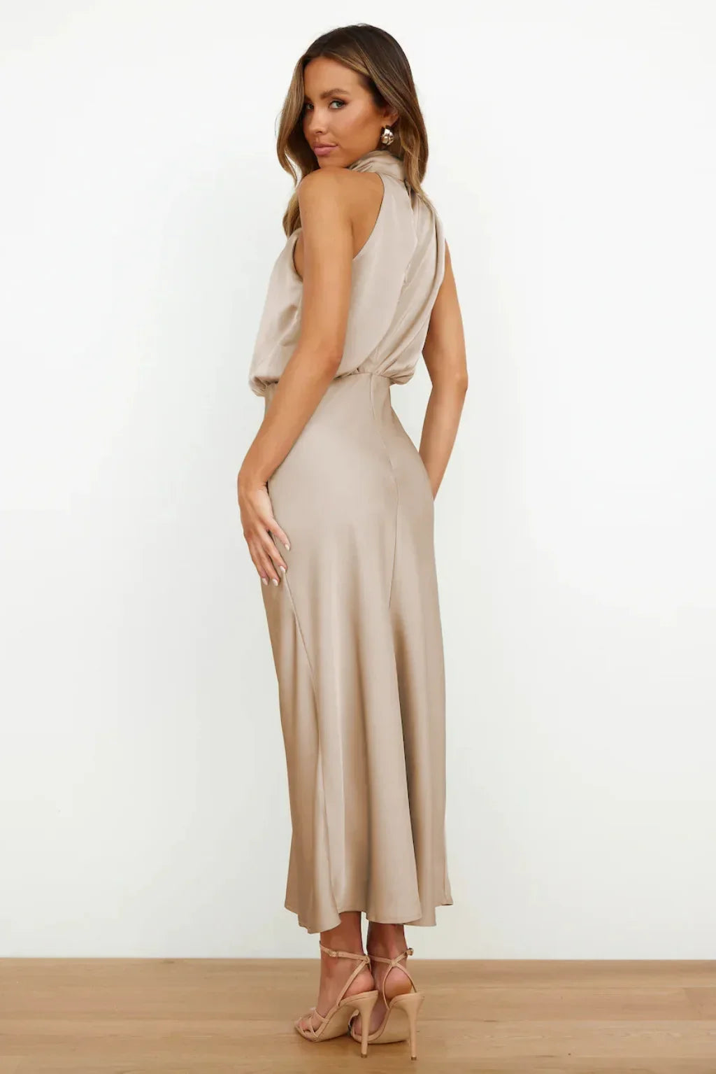 Lillibeth Elegant Halter Neck Midi Dress