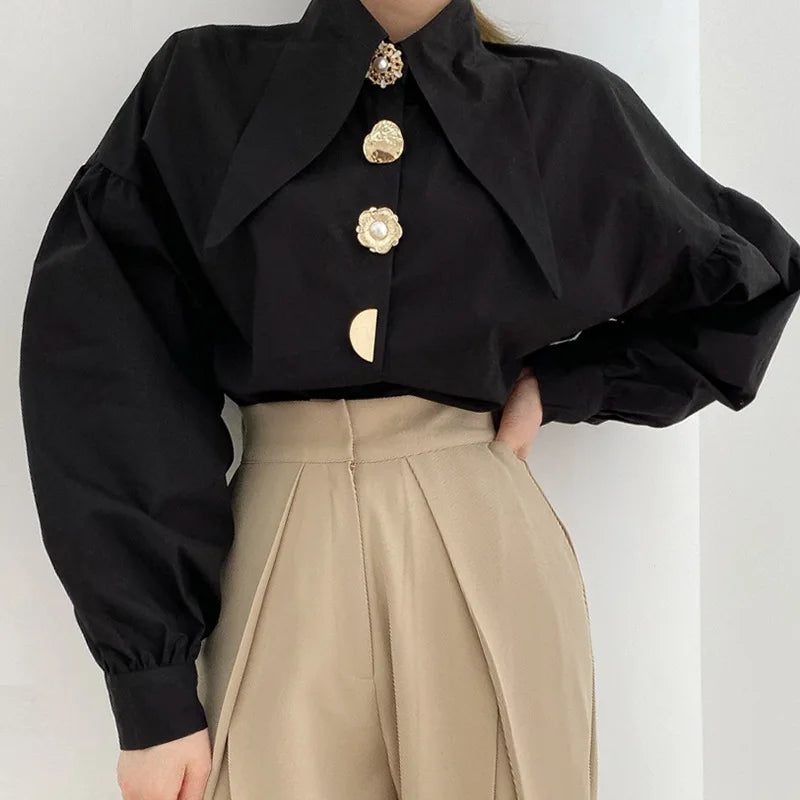 Bonni Gilded Statemente Button-Down Blouse
