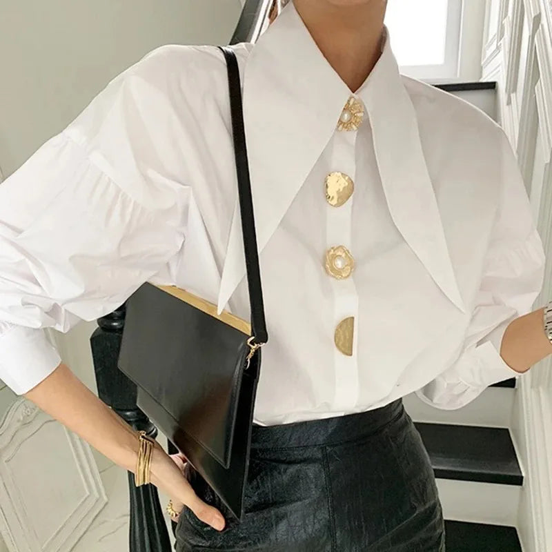 Bonni Gilded Statemente Button-Down Blouse